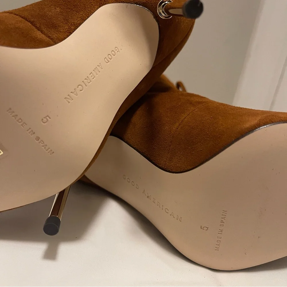 Good American Scandal Brown Suede Lace Up Gold Heel Point Toe Booties